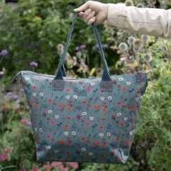 Poppy Meadow Oundle Bag -Sophie Allport Shop AW22 poly103520 poppy meadow oundle bag lifestyle personalisation4 high res square
