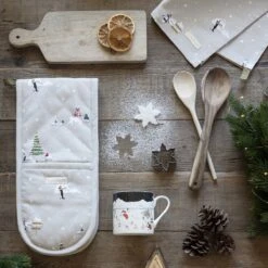 Snow Season Tea Towel (Set Of 2) -Sophie Allport Shop AW22 snowseason topdown full collection1 lifestyle high res square cac27bfe 6b5f 45eb a66d e88e0c9641da