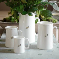 Hare Jug -Sophie Allport Shop Hare Jugs Lifestyle High Res 7 Square