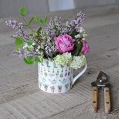 Green Fingers Mug -Sophie Allport Shop IMHGF02GreenFingersLargeMugLifestyleHighRes2 1