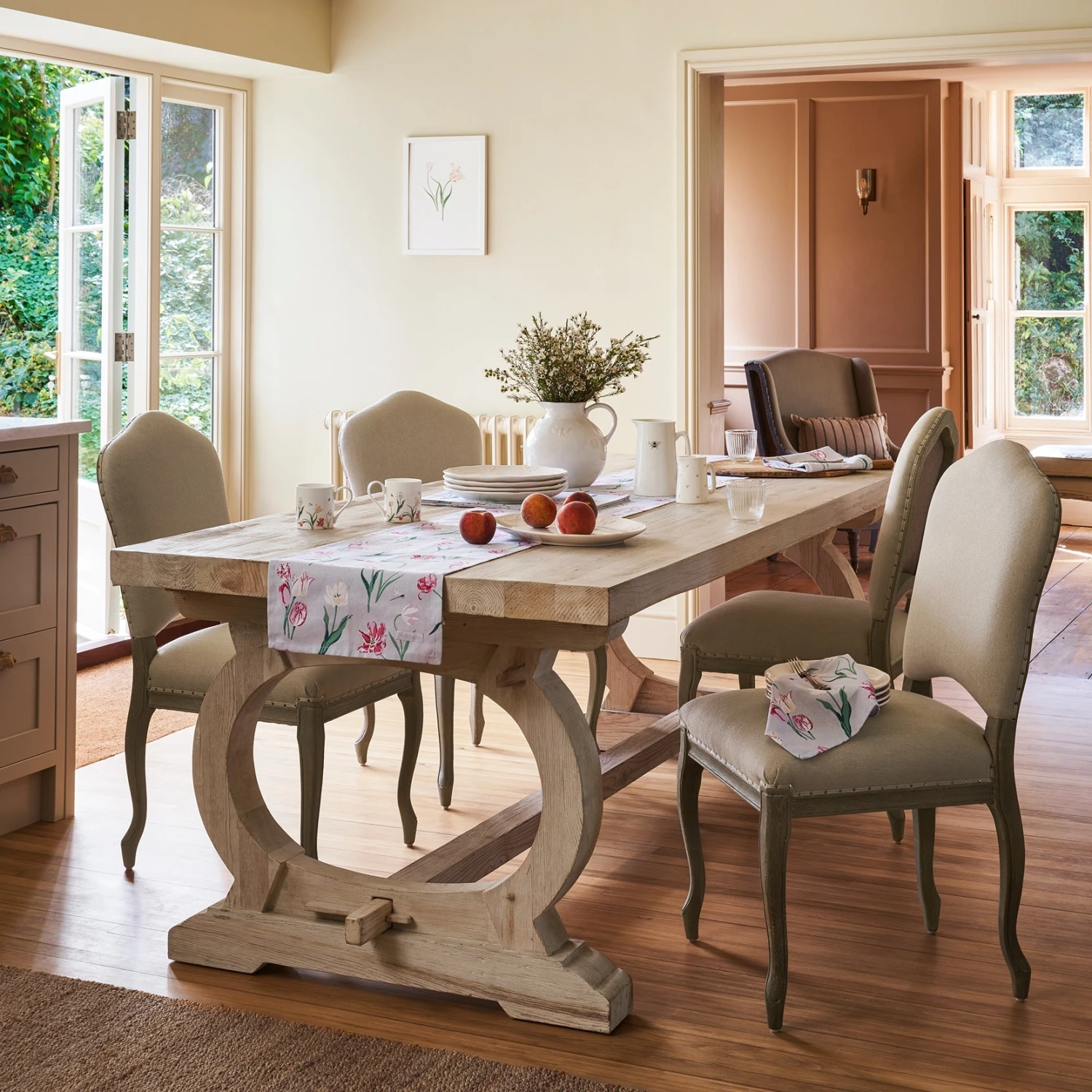 Langham Oval Leg Dining Table Langham Oval Leg Dining Table -Sophie Allport Shop SS24 ARC006 SQUARE 6b92d4fe 76fd 4e28 ae11 3518823baa85