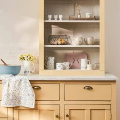 Spring Chicken Mug -Sophie Allport Shop SS24 EASTER HERO SQUARE