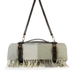 Gingham Picnic Blanket - Olive -Sophie Allport Shop SS24 KPB00OL45 CUTOUT 1