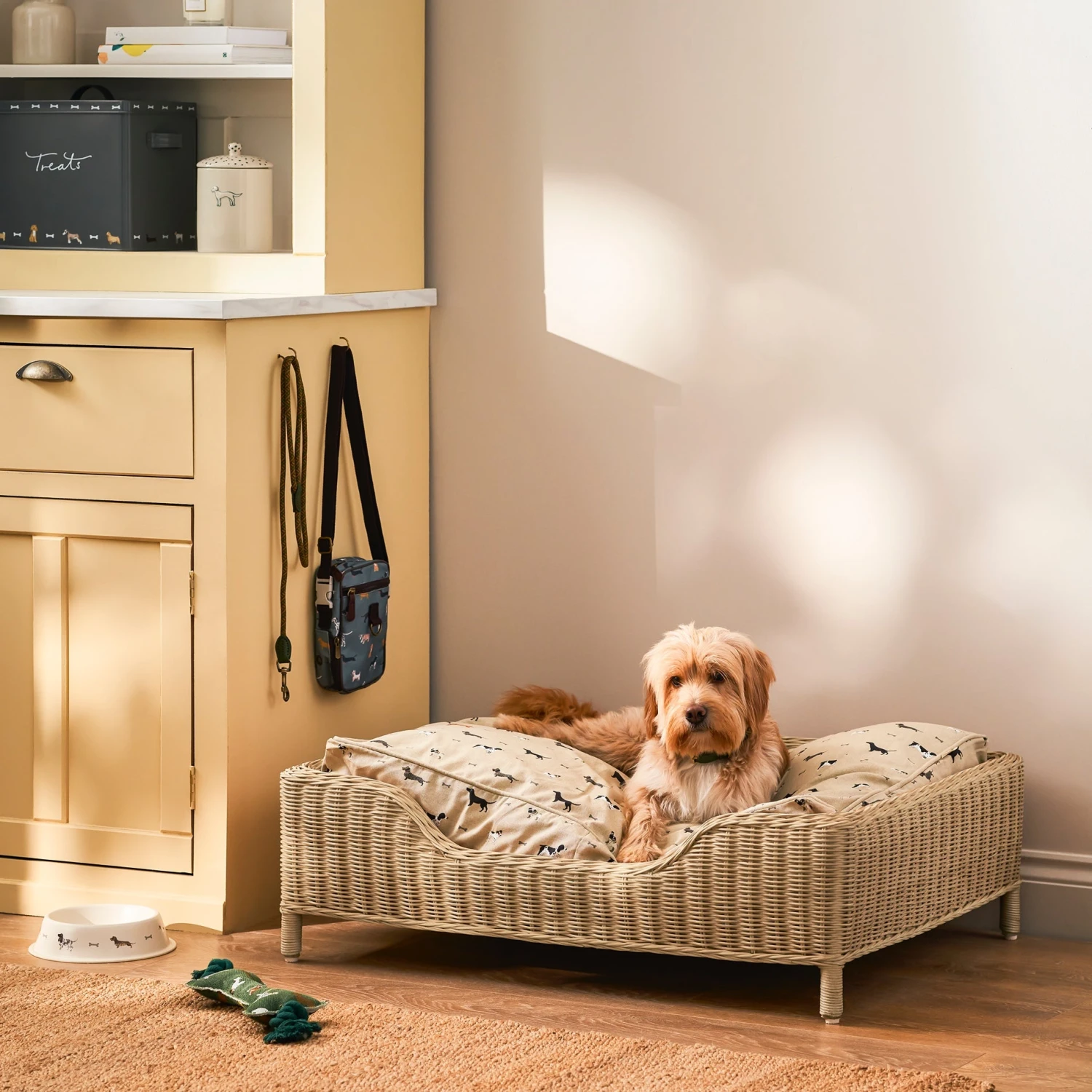 Rattan Pet Bed - Natural Rattan Pet Bed - Natural -Sophie Allport Shop SS24 RATCD755 SQUARE