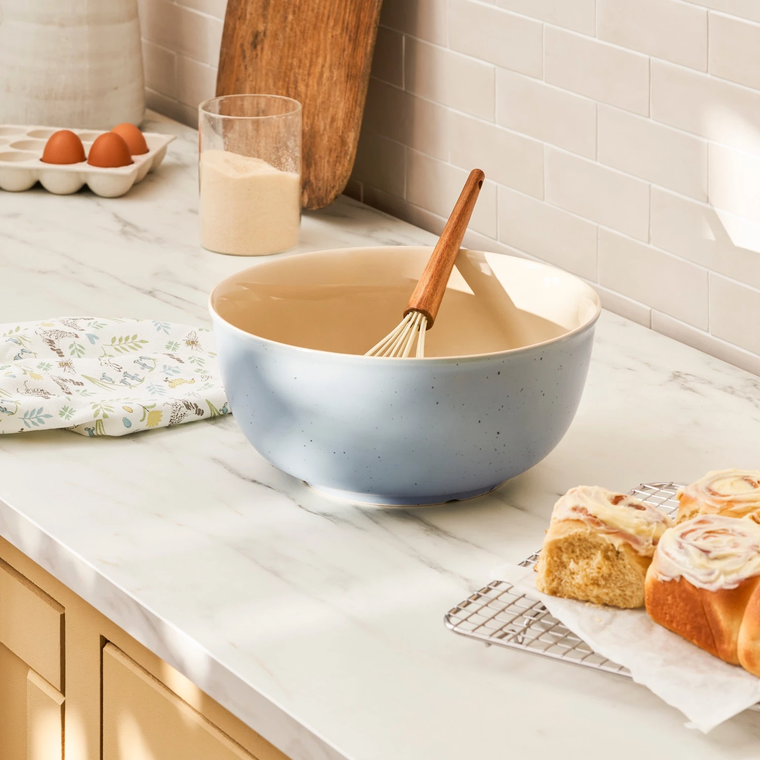 Speckled Stoneware Mixing Bowl - Blue Speckled Stoneware Mixing Bowl - Blue -Sophie Allport Shop SS24 SMBCB SQUARE