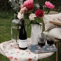 Poppy Meadow Tea Towel (Set Of 2) -Sophie Allport Shop all103602 pt10326 poppy meadow tea towels tray outdoor lifestyle high res square e51cab6c 65b4 4836 be86 f5872080a292