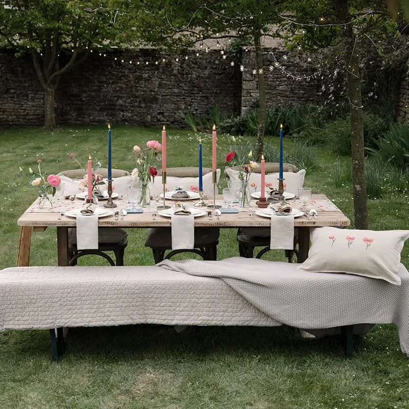 Poppy Meadow Table Runner Poppy Meadow Table Runner -Sophie Allport Shop all103810 all103820 lin99401 poppy meadow table outdoor lifestyle high res square 8818d2a6 4710 43e7 9772 396fac707056