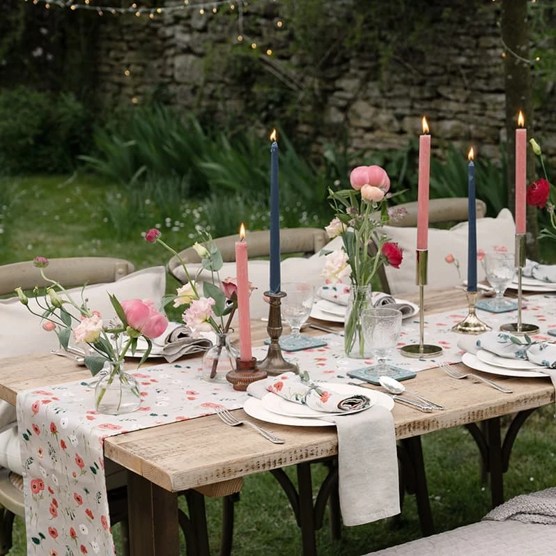 Poppy Meadow Table Runner Poppy Meadow Table Runner -Sophie Allport Shop all103810 all103820 poppy meadow table landscape lifestyle high res square