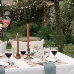 Poppy Meadow Napkins (Set Of 4) -Sophie Allport Shop all103820 lin99401 poppy meadow table outdoor 3 lifestyle high res square ee6fcd77 143d 4b32 9549 2330b9941fcc