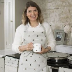 Bees Adult Apron -Sophie Allport Shop all36250 bees adult apron lifestyle high res 3 square 74446dce 4b87 4c89 b348 518438f2e460