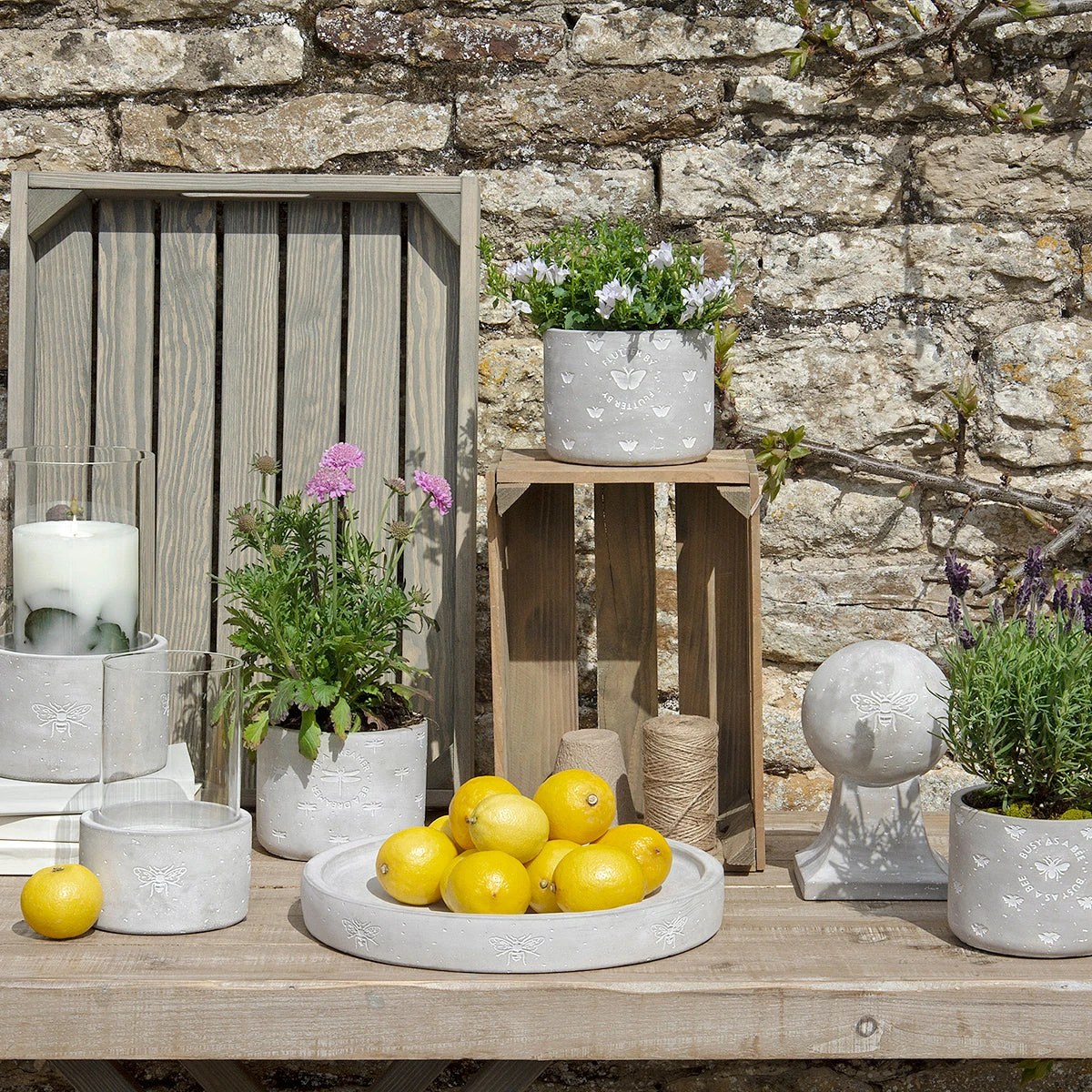 Bees Display Dish Bees Display Dish -Sophie Allport Shop bees gardening decorative stone collection 2 lifestyle high res square