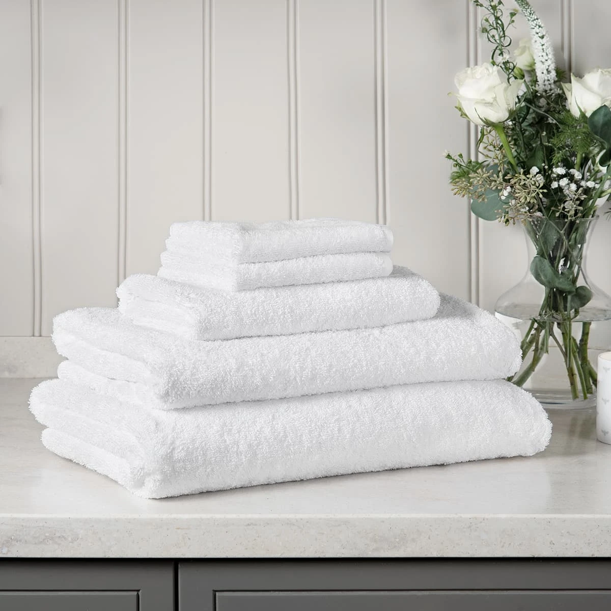 Bees Hand Towel Bees Hand Towel -Sophie Allport Shop bees towel collection lifestyle high res square 45281fe6 1f3a 4c49 b653 207629193671