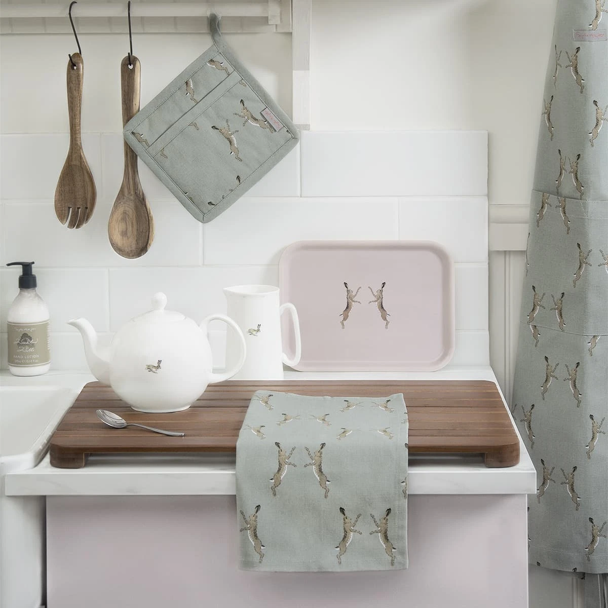Boxing Hares Pot Grab Boxing Hares Pot Grab -Sophie Allport Shop boxing hares teatowel pot grab apron small tray standard mug teapot kitchen lifestyle high res square 51de8b20 7d9e 4b9a a0cb e077a9db2e3a