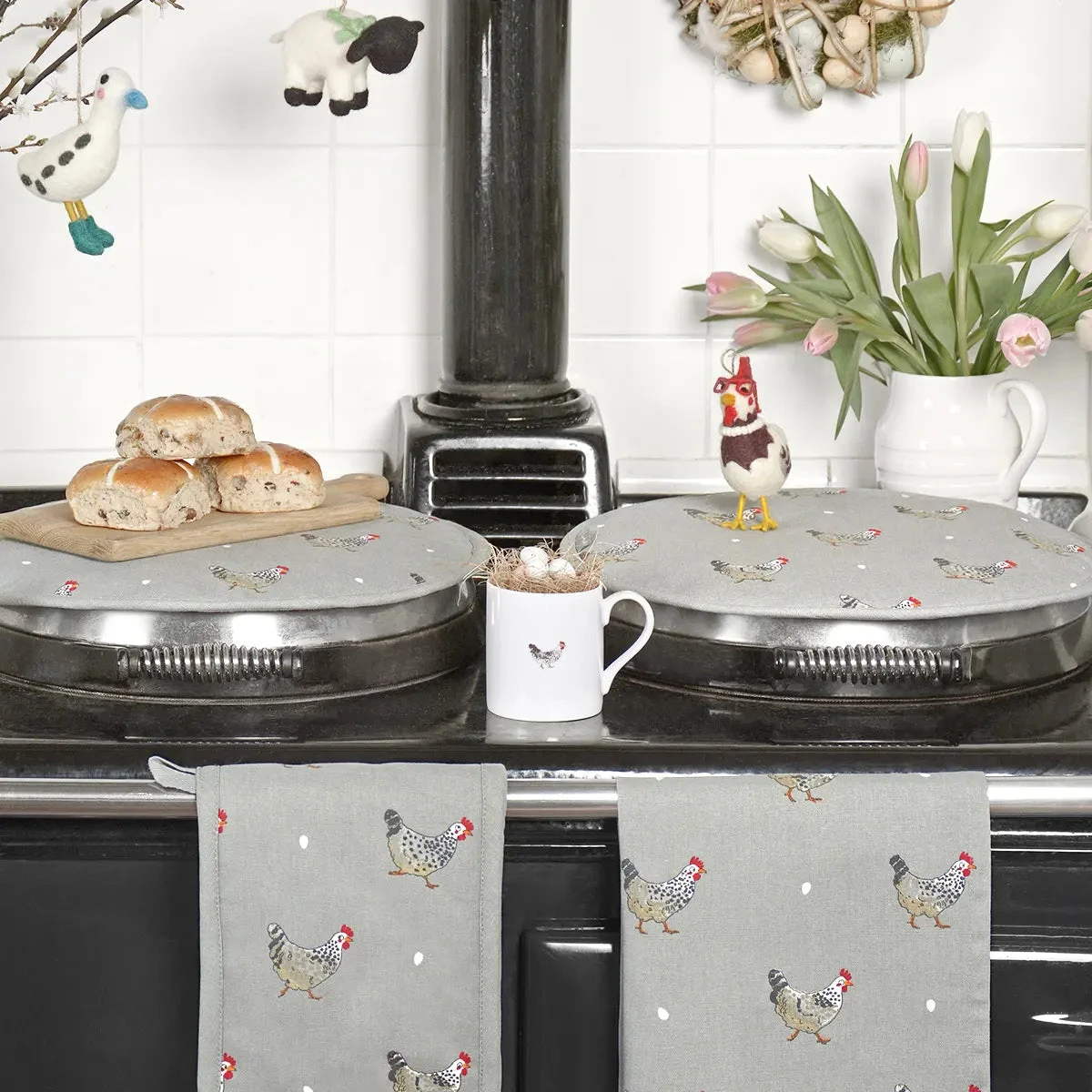Chicken Circular Hob Cover Chicken Circular Hob Cover -Sophie Allport Shop chicken easter collection lifestyle 2 high res square 19e6b95f aa85 430b a72a e86408528b06