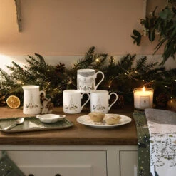 Festive Forest Serving Tray - Small -Sophie Allport Shop festive forest kitchen collection 2 lifestyle high res square 3e649fdb 4ee7 4dc7 9c67 3d823ca2104b