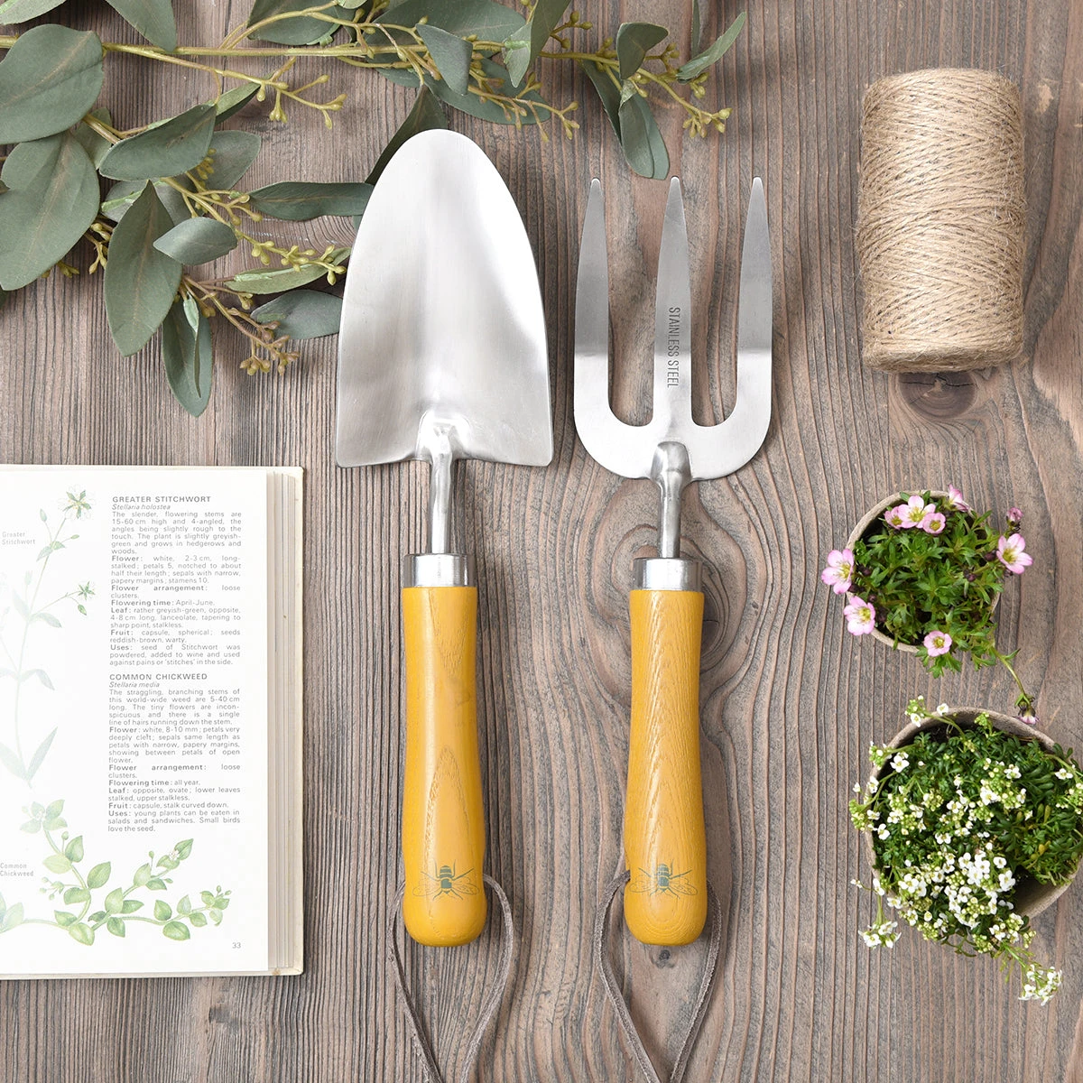 Bees Garden Tool Set Bees Garden Tool Set -Sophie Allport Shop ga36480 bees garden tool set flat lay lifestyle high res square