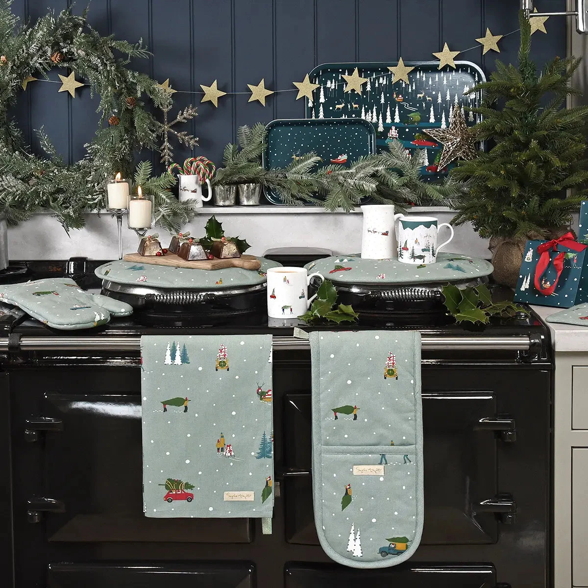 Home for Christmas Serving Tray - Small Home For Christmas Serving Tray - Small -Sophie Allport Shop home for christmas collection lifestyle high res square 9d12ca50 bf27 4794 8b83 3e6c1a14d17c