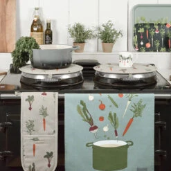 Home Grown Circular Hob Cover 2 Home Grown Circular Hob Cover -Sophie Allport Shop home grown collection lifestyle high res square d01fc1b9 7912 4787 ae04 99f1de91a317