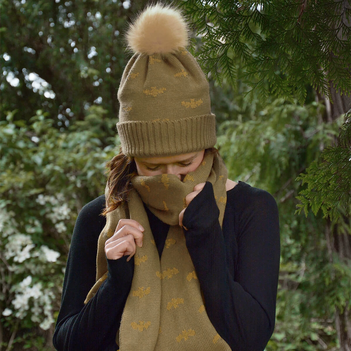 Bees Knitted Hat Bees Knitted Hat -Sophie Allport Shop khb36h kab36s knitted bees scarf and hat lifestyle high res square