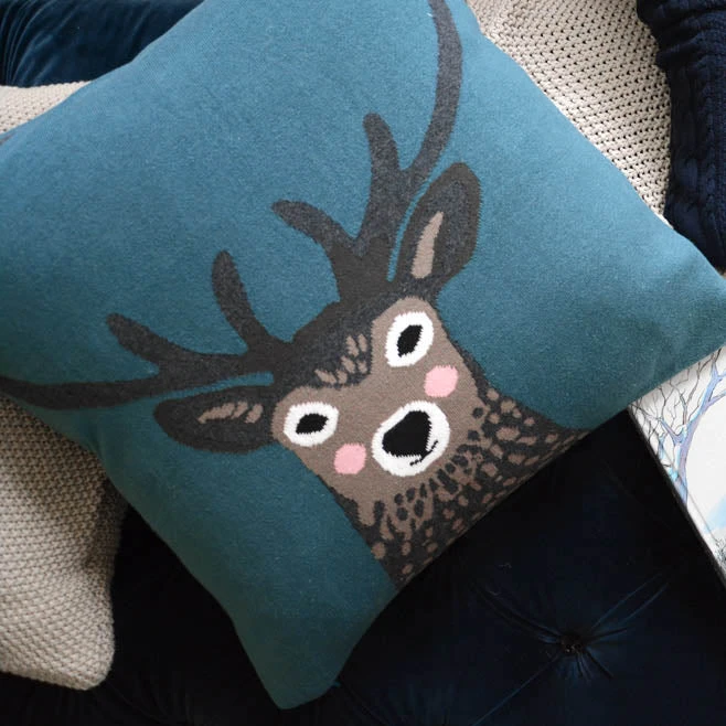 Highland Stag Knitted Cushion Highland Stag Knitted Cushion -Sophie Allport Shop ksc2950 highland stag statement knitted cushion web 2