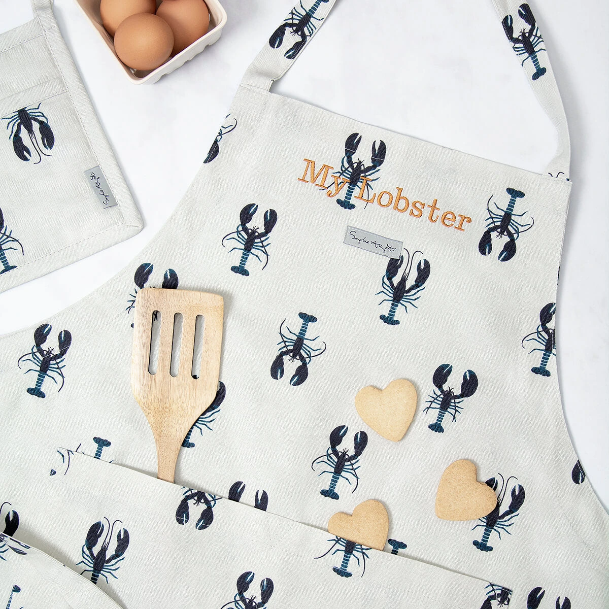 Lobster Adult Apron Lobster Adult Apron -Sophie Allport Shop lobster apron oven grab personalisation flat lay high res square jpg