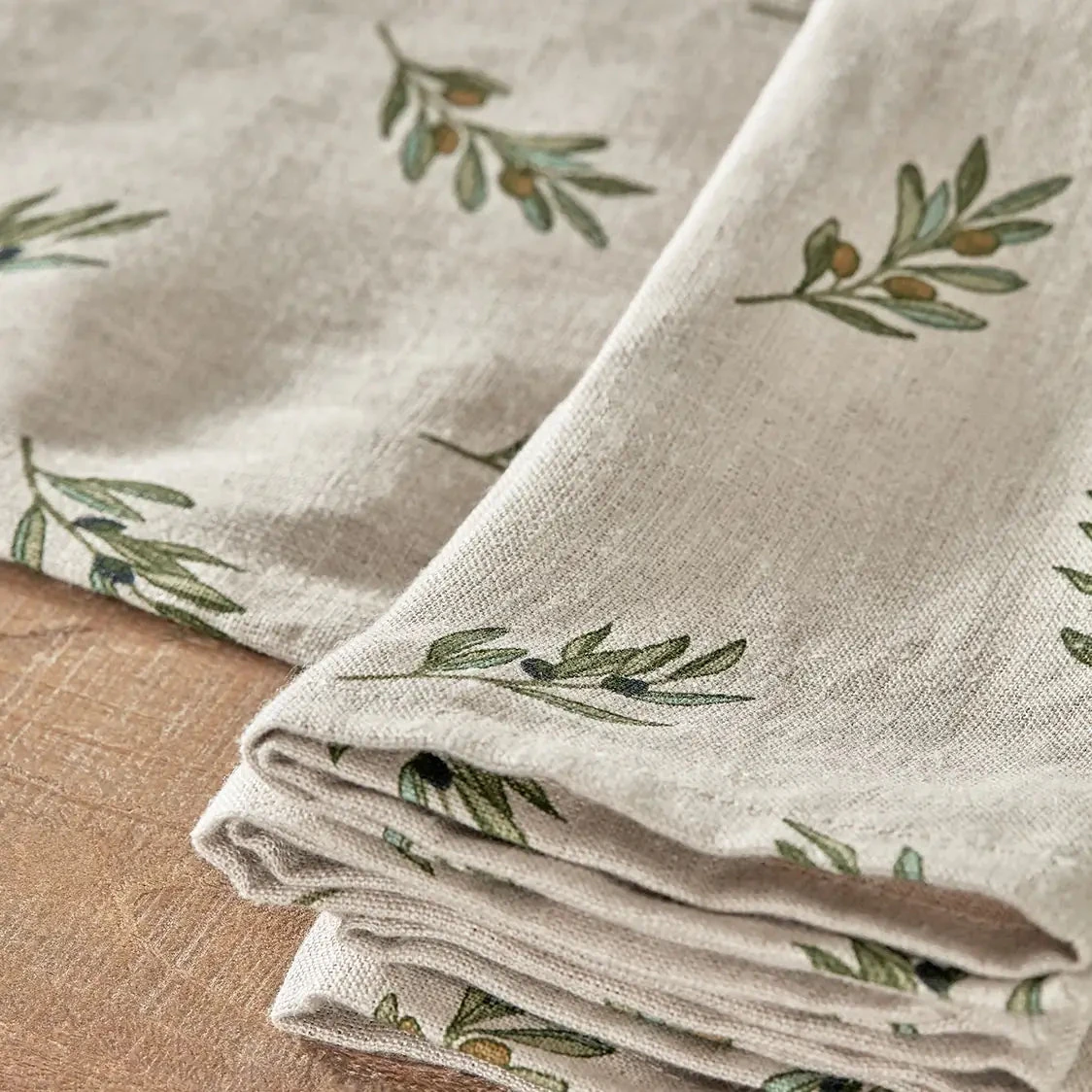 Olive Linen Napkins (Set of 4) Olive Linen Napkins (Set Of 4) -Sophie Allport Shop ss23 olive LIN107300 napkin detail square