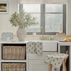 Olive Mini Stoneware Jug -Sophie Allport Shop ss23 olive LIN107601 tea towel square a3f160a8 e65e 46e4 90f0 e3735f591f9b