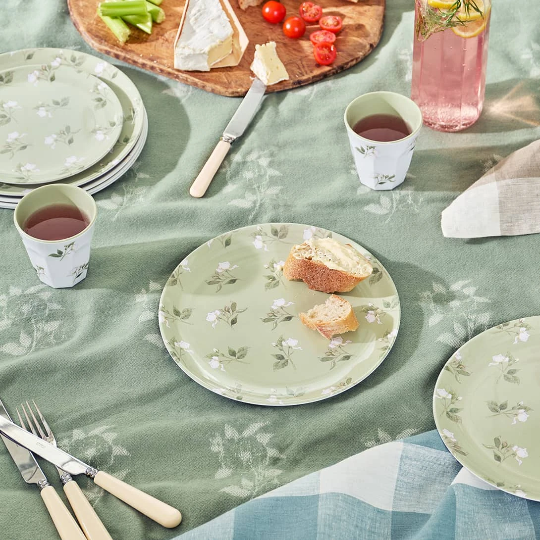 Rose Woven Picnic Blanket Rose Woven Picnic Blanket -Sophie Allport Shop ss23 roses MPL10610 Melamine Dinner Plate square 5d92f2ca f14e 4944 9974 caf845c807f6