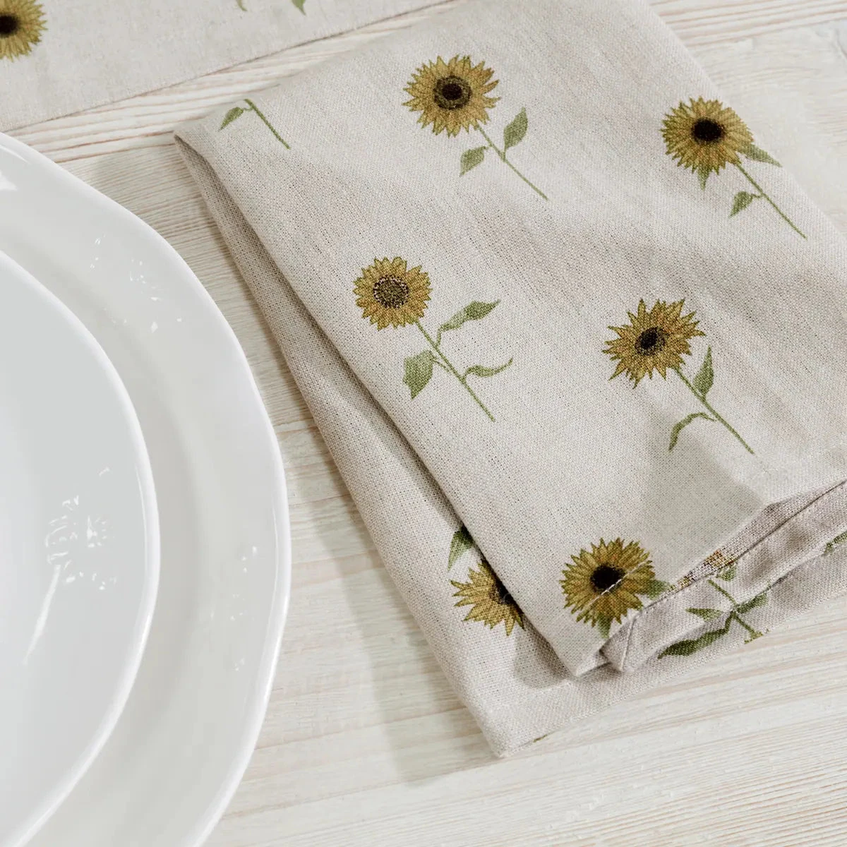 Sunflower Linen Napkins (Set of 4) Sunflower Linen Napkins (Set Of 4) -Sophie Allport Shop ss23 sunflower lin108810 napkin detail square