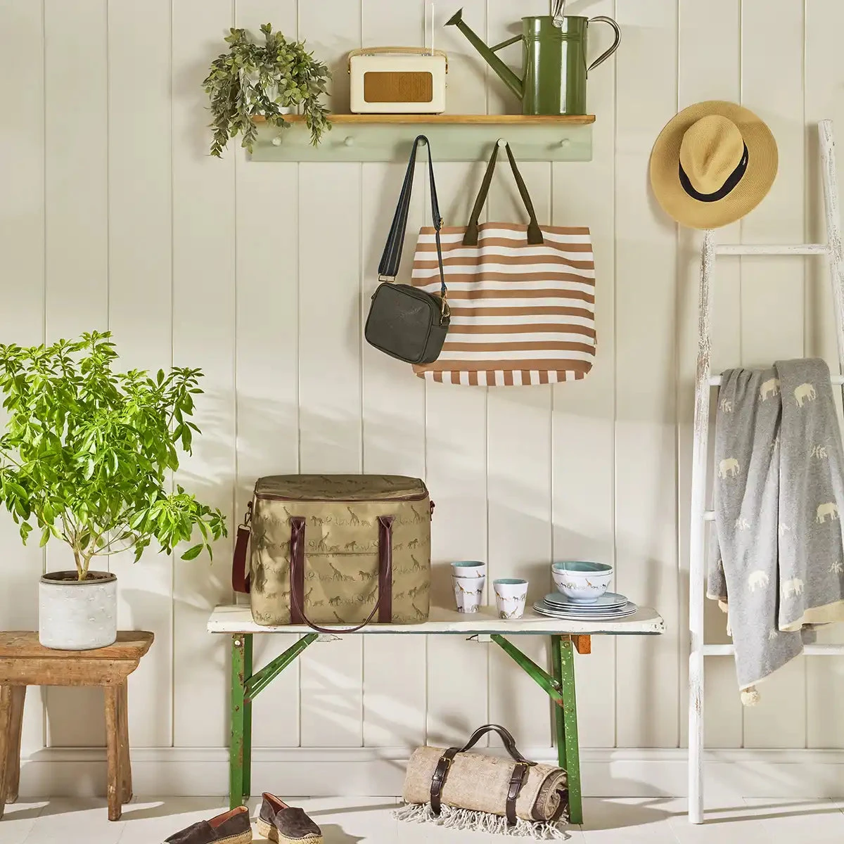 Animals Of The Savannah Melamine Beaker Animals Of The Savannah Melamine Beaker -Sophie Allport Shop ss23 zsl Picnic Hero square 1 6cf0a279 014a 4526 8dc6 ecbe18ecff06