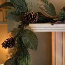 Winter Woodlands Garland 3 Winter Woodlands Garland -Sophie Allport Shop woodland walks garland lifestyle zsax36885ttgr aw22 1 high res square