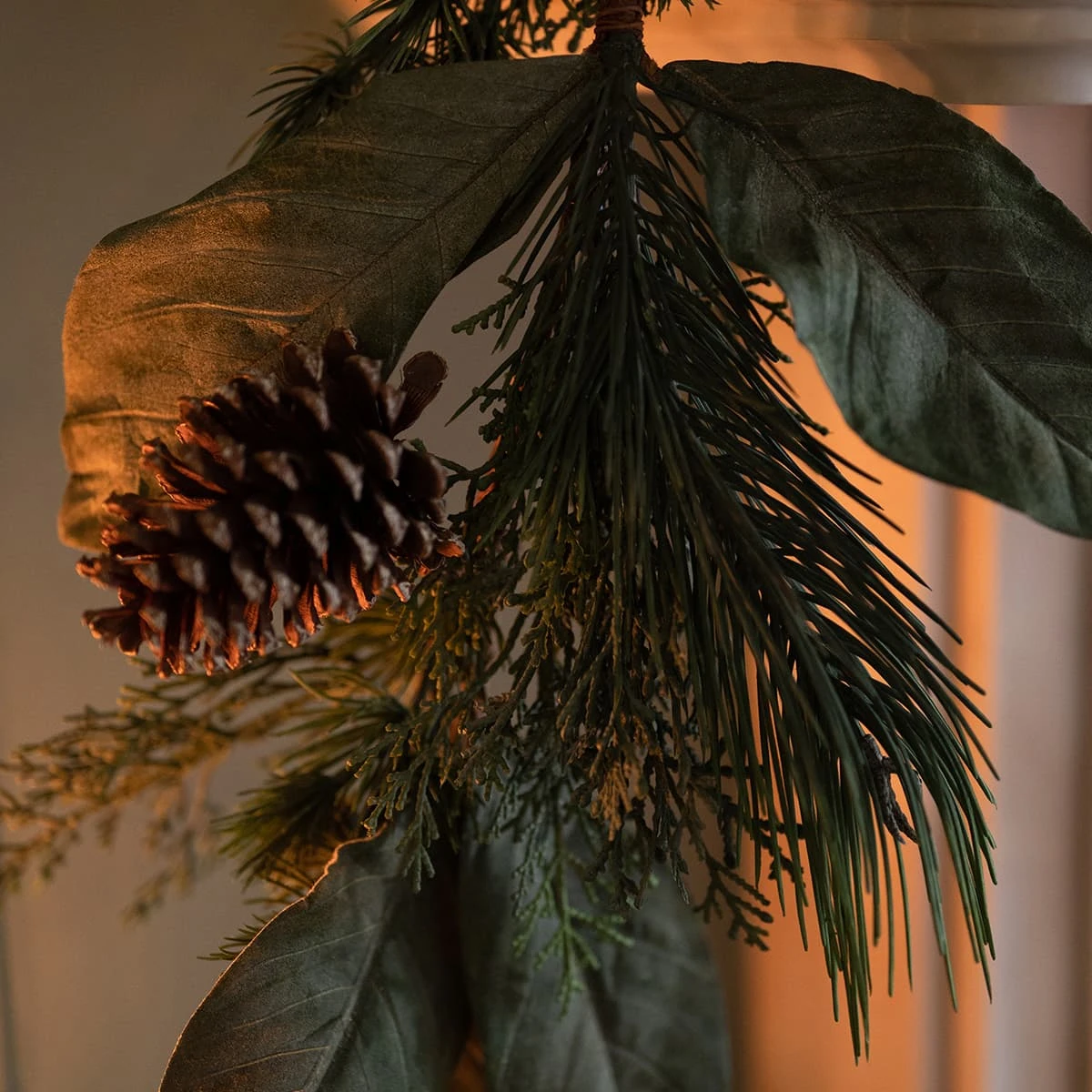 Winter Woodlands Garland Winter Woodlands Garland -Sophie Allport Shop woodland walks garland lifestyle zsax36885ttgr aw22 2 high res square