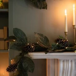 Winter Woodlands Garland 2 Winter Woodlands Garland -Sophie Allport Shop woodland walks garland lifestyle zsax36885ttgr aw22 4 high res square